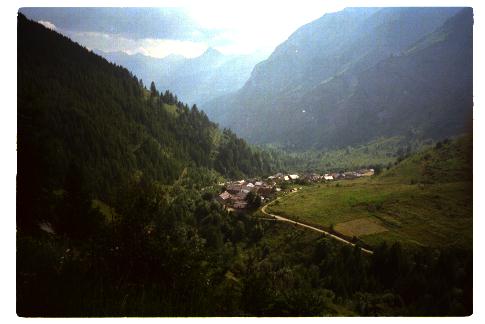 SA-1997-8.jpg (21030 Byte)